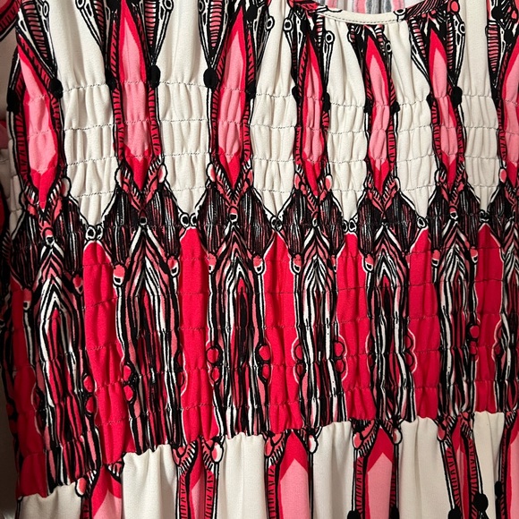 Robbie Bee Signature Dress - Picture 2 of 4